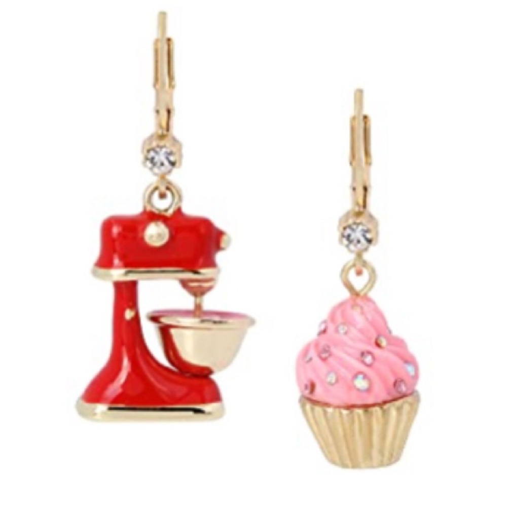 Betsey Johnson Cupcake Mismatched Earrings